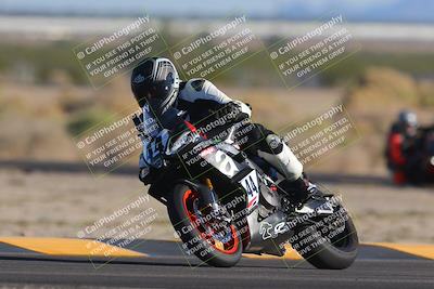 media/Nov-06-2023-Moto Forza (Mon) [[ce023d0744]]/3-Intermediate Group/Session 5 (Turn 4)/